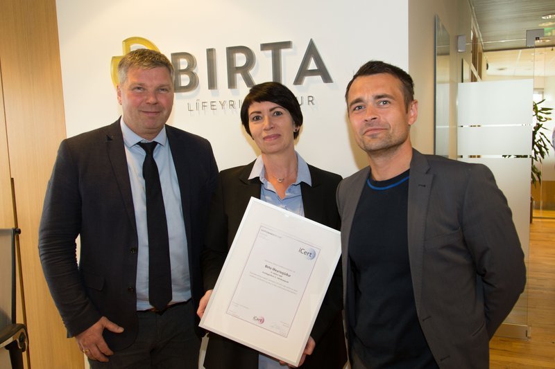 Birta fær jafnlaunavottun, fyrst lífeyrissjóða