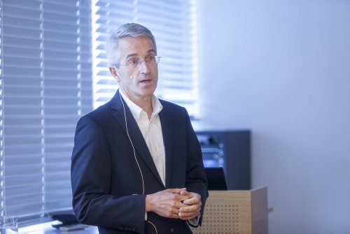 Að streyma eða geyma