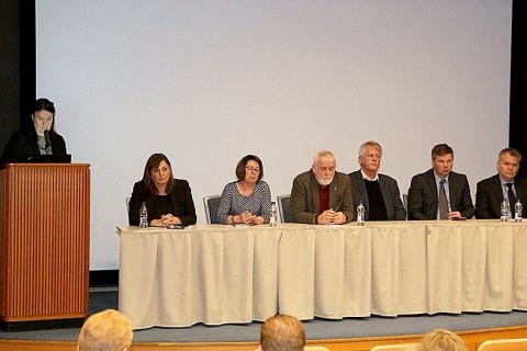 Þórey S. Þórðardóttir, framkvæmdastjóri LL, Ásdís Eva Hannesdóttir, varaformaður stjórnar Frjálsa lífeyrissjóðsins, Elín Björg Jónsdóttir, formaður BSRB, Gylfi Arnbjörnsson, forseti ASÍ, Hannes G. Sigurðsson, aðstoðarframkvæmdastjóri SA, Ólafur Sigurðsson, framkvæmdastjóri Birtu lífeyrissjóðs og Tómas Njáll Möller, lögfræðingur Lífeyrissjóðs verzlunarmanna